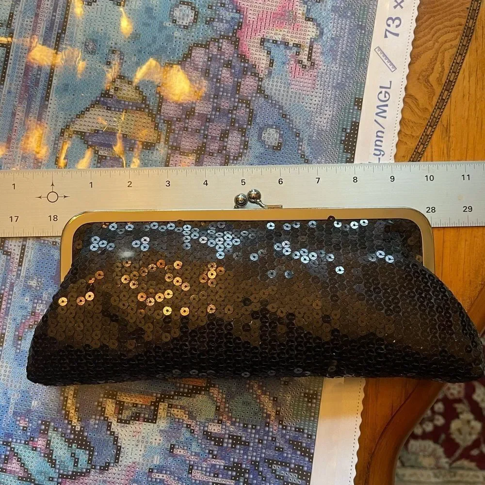 ANN TAYLOR Sequin Clutch w Chain NWT